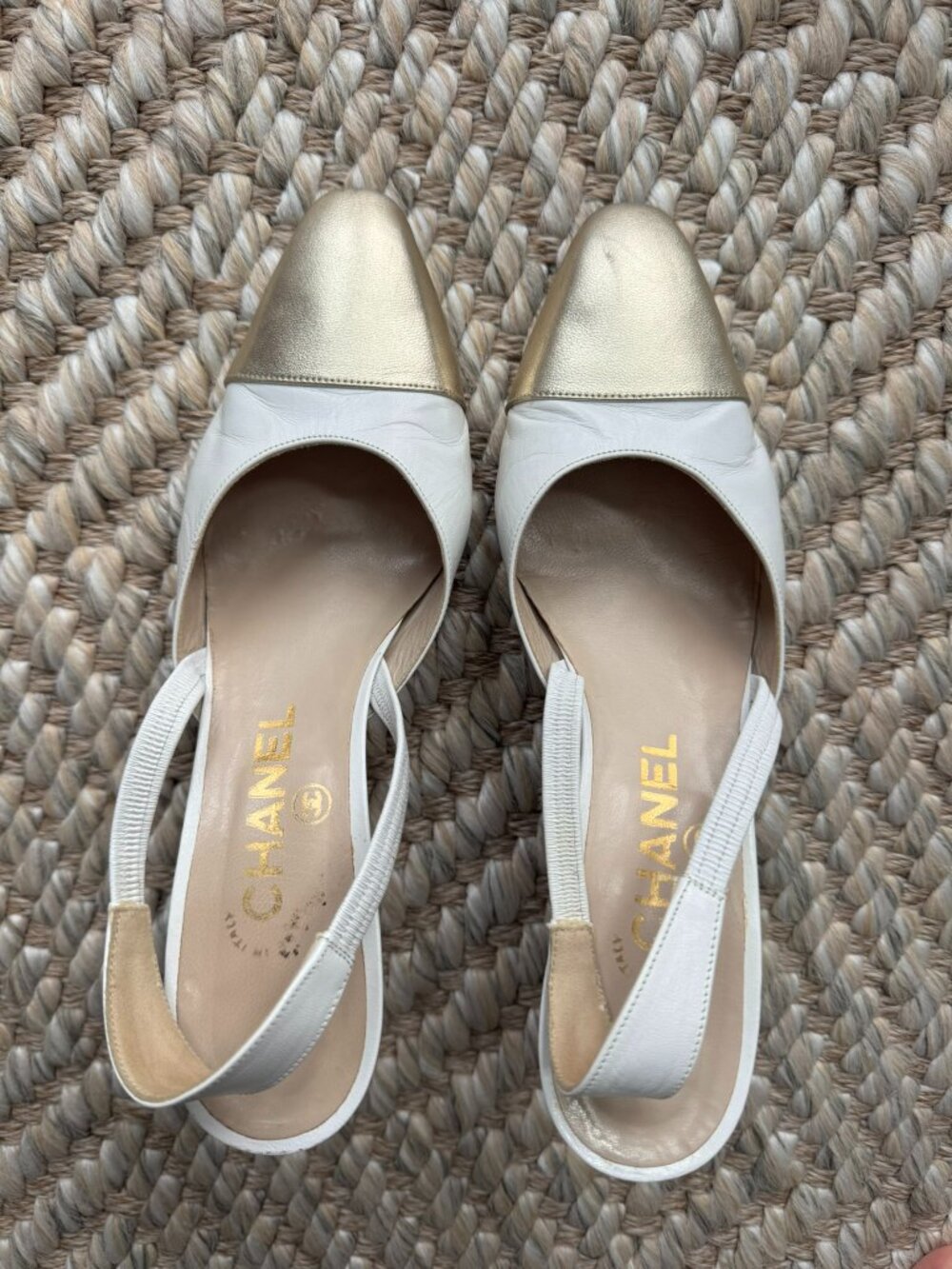 Chanel Vintage Cap-Toe White & Gold Slingback Heels - Picture 2 of 16